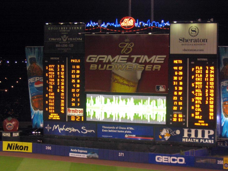 Scoreboard, Shea Stadium, Flushing Meadows Corona Park, Queens, September 10, 2004