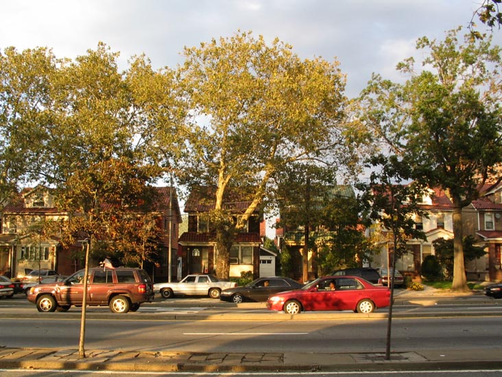 East Side of Woodhaven Boulevard Between 81st Road and Union Turnpike, Glendale, Queens