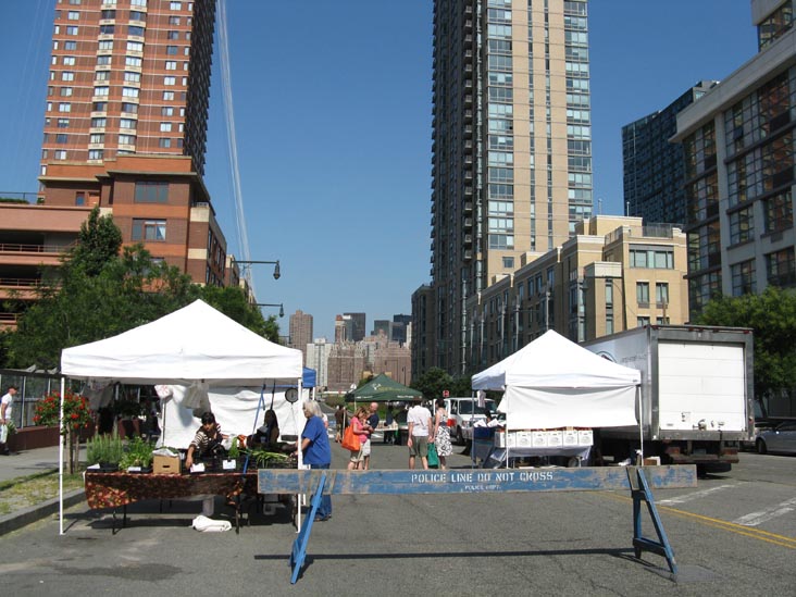 Long Island City Greenmarket, 48th Avenue Between Vernon Boulevard and 5th Street, Hunters Point, Long Island City, Queens, July 11, 2009