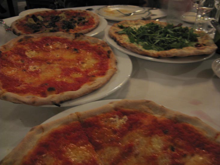 Pizza, Manducatis Rustica, 46-31-35 Vernon Boulevard, Hunters Point, Long Island City, Queens