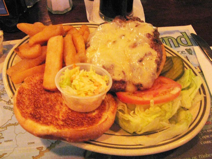 Bacon Cheeseburger, McReilly's Pub, 46-42 Vernon Boulevard, Hunters Point, Long Island City, Queens, August 27, 2008