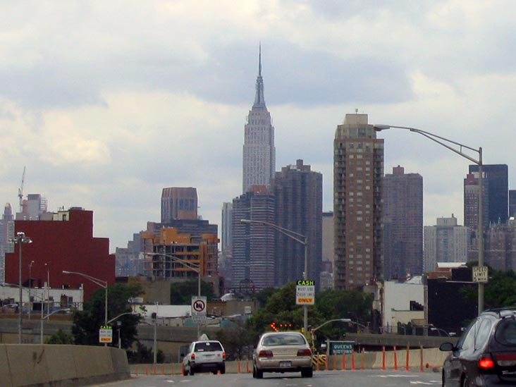 Empire State Building From Westbound LIE Approaching Queens-Midtown Tunnel, Hunters Point, Long Island City, Queens, June 29, 2007