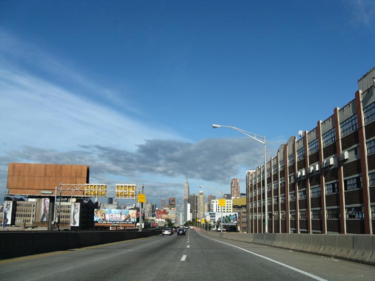 Westbound LIE Approaching Queens-Midtown Tunnel, Hunters Point, Long Island City, Queens, September 26, 2009