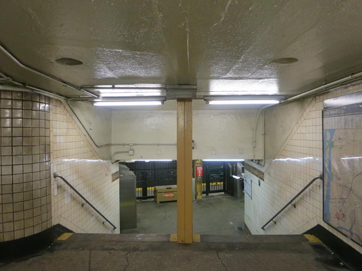 Vernon Boulevard-Jackson Avenue Subway Station, Hunters Point, Long Island City, Queens, February 9, 2013