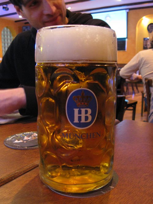 Liter Beer, WunderBar German Grill & Bierhaus, 37-10 11th Street, Long Island City, Queens