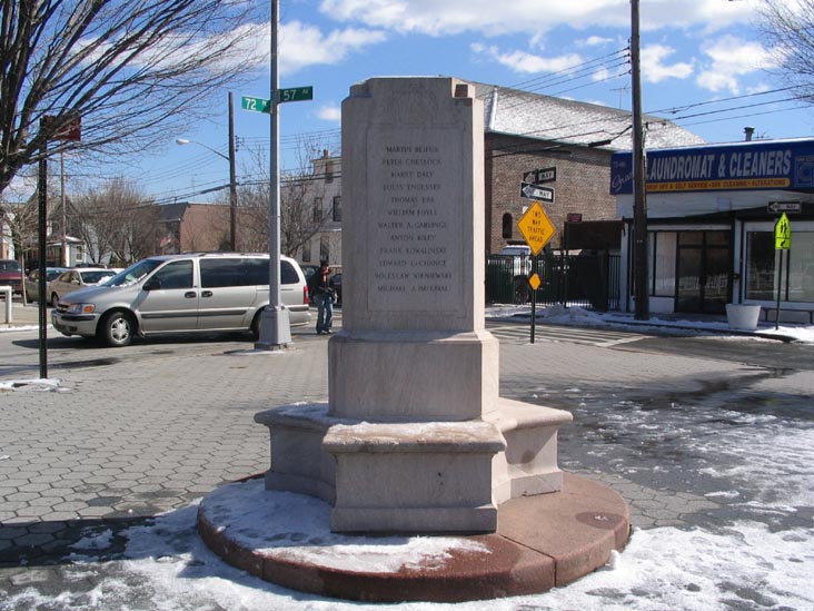 War Memorial, Garlinger Triangle, Maspeth, Queens