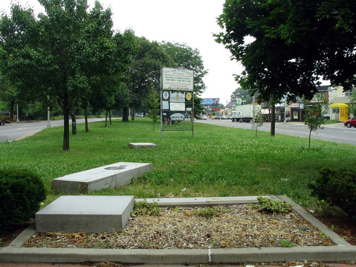 WWII Memorial, Veterans Square, Rosedale, Queens