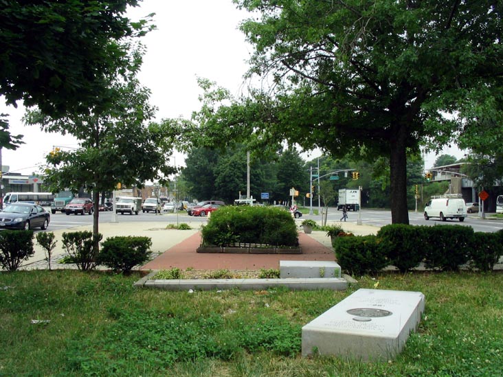 Veterans Square, Rosedale, Queens