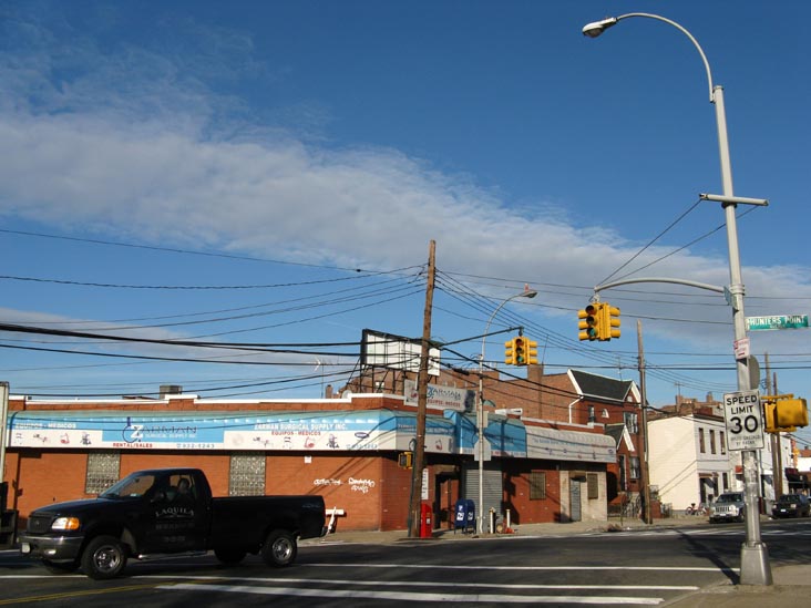 Greenpoint Avenue and Hunters Point Avenue, NW Corner, Sunnyside, Queens