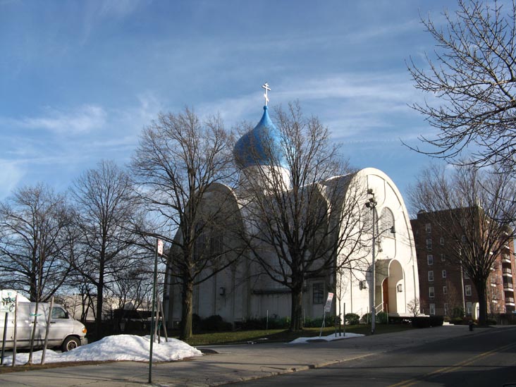 St. Nicholas Russian Orthodox Church, 14-65 Clintonville Street, Whitestone, Queens