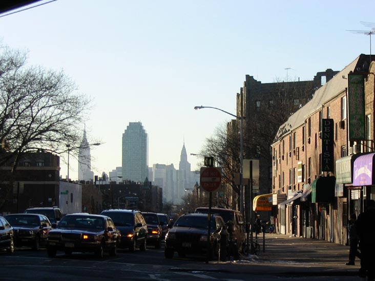 Skyline from Roosevelt Avenue and 43rd Avenue, Woodside, Queens