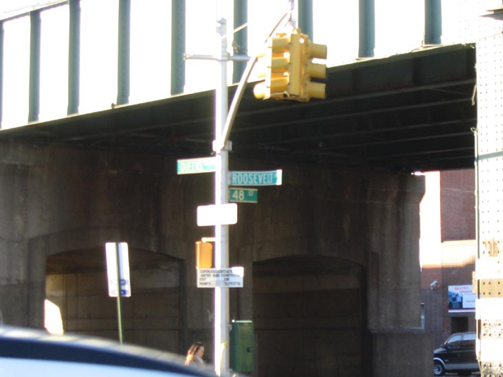 Roosevelt Avenue at Queens Boulevard, Woodside, Queens