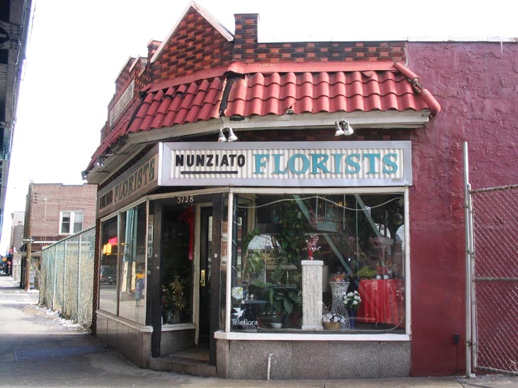 Nunziato Florists, 51-28 Roosevelt Avenue, Woodside, Queens