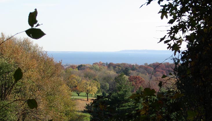 Richmond County Country Club, New Jersey in Distance