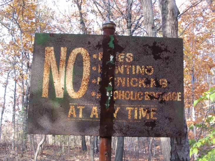 No Fires, No Hunting, No Picknicking, No Alcoholic Beverage At Any Time, Greenbelt, Staten Island