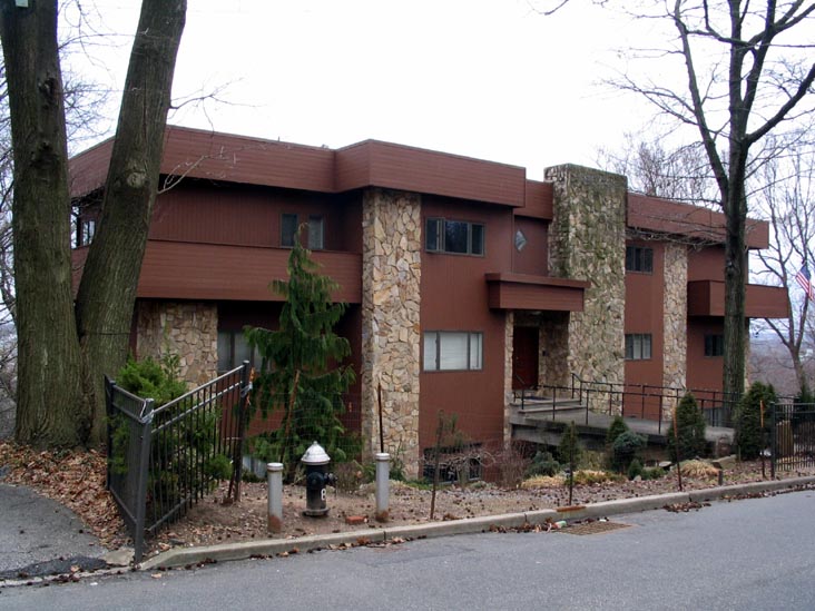 Lighthouse Hill, Staten Island