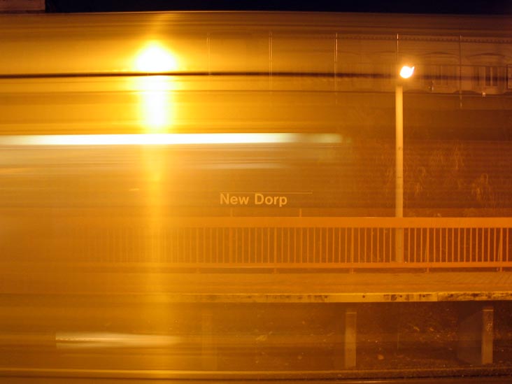 New Dorp Station, Staten Island Railway Pub Crawl, March 24, 2007, 10:28 p.m.