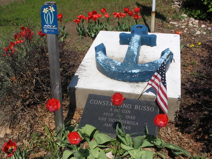 Constantino Busso Memorial, Joseph Manna Park, Staten Island