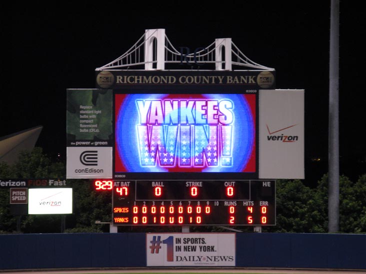 Staten Island Yankees Win, Postgame, Staten Island Yankees vs. State College Spikes, Richmond County Bank Ballpark at St. George, Staten Island, July 18, 2009