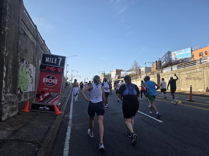 NYRR Bronx 10 Mile, Mile 7 Marker, Grand Concourse at Fordham Road, The Bronx, September 14, 2025