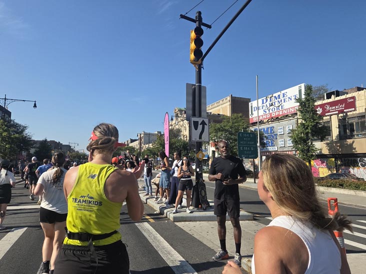 NYRR Bronx 10 Mile, Grand Concourse at East 188th Street, The Bronx, September 14, 2025