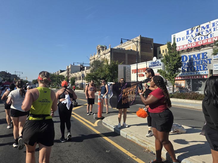 NYRR Bronx 10 Mile, Grand Concourse at East 188th Street, The Bronx, September 14, 2025