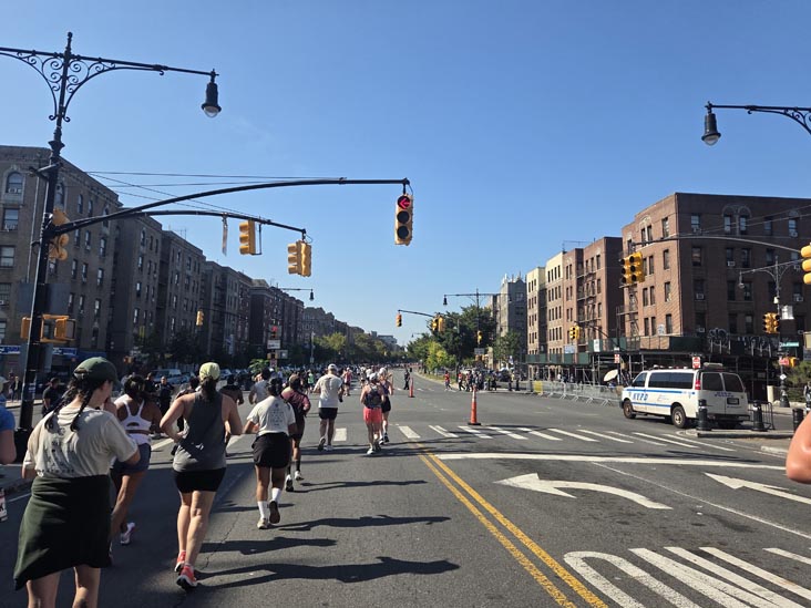 NYRR Bronx 10 Mile, Grand Concourse at East 170th Street, The Bronx, September 14, 2025