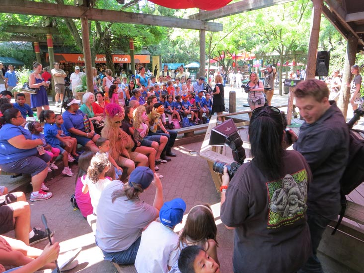 Avenue Zoo, Bronx Zoo, Bronx Park, The Bronx, July 12, 2012