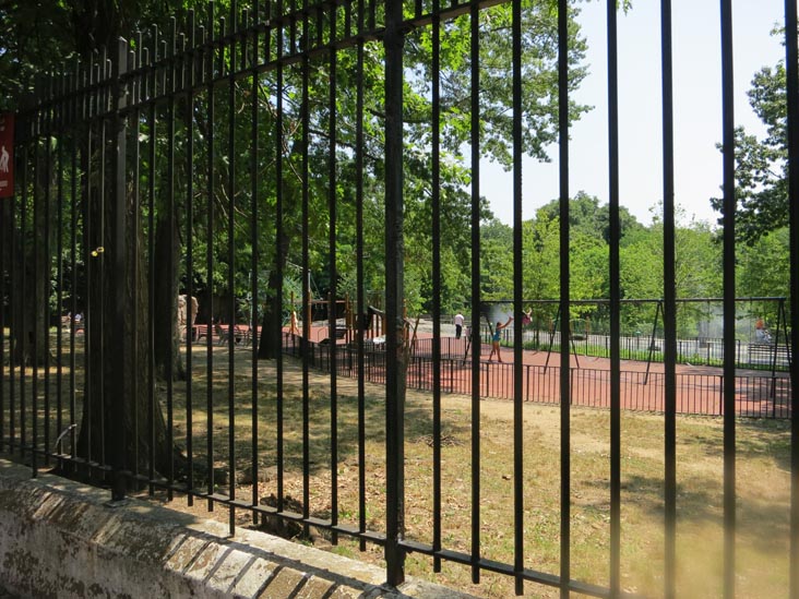 River Park, Boston Road and East 180th Street, The Bronx, July 12, 2012