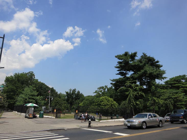 River Park, Boston Road and East 180th Street, The Bronx, July 12, 2012