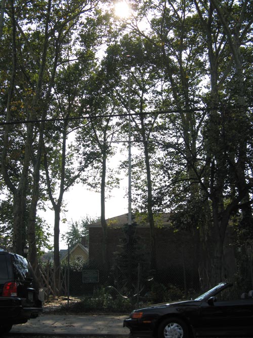 Hawkins Sitting Area, City Island, The Bronx, August 20, 2009