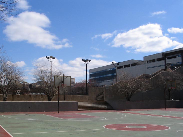 Basketball Courts, Roberto Clemente State Park, Morris Heights, The Bronx