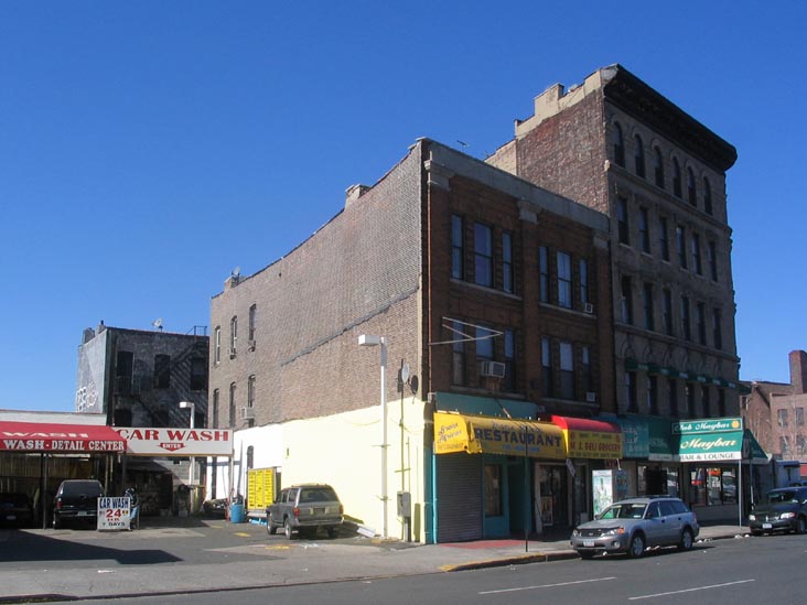 Third Avenue, Graham Square, Mott Haven, The Bronx