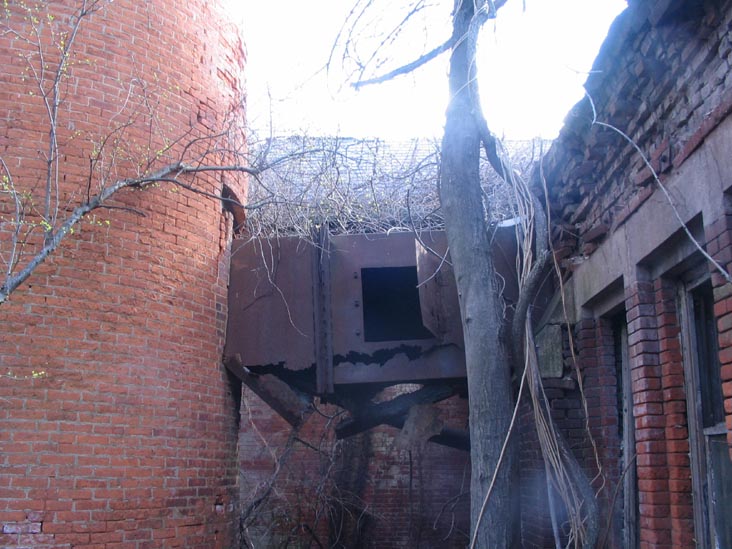 Boiler Room, North Brother Island, East River, The Bronx