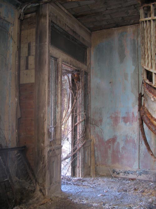 Nurses' Home, North Brother Island, East River, The Bronx