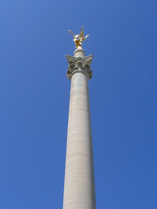 Column, Bronx Victory Memorial, Pelham Bay Park, The Bronx