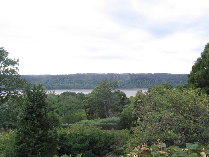 New Jersey Palisades from Wave Hill, The Bronx