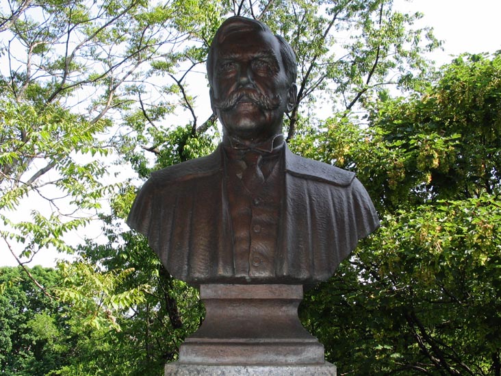 Oliver Wendell Holmes, Jr. Bust, Hall of Fame for Great Americans, Bronx Community College, University Heights, The Bronx