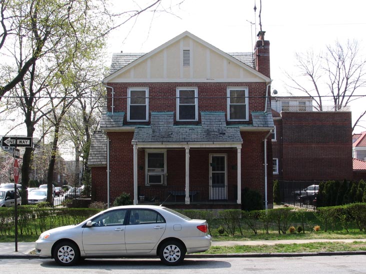 East 238th Street Across From Oneida Triangle, Woodlawn, The Bronx