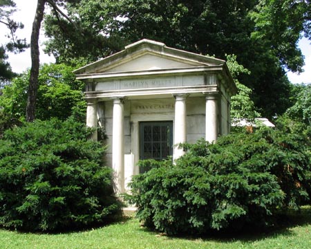 Marilyn Miller Mausoleum, Woodlawn Cemetery, The Bronx