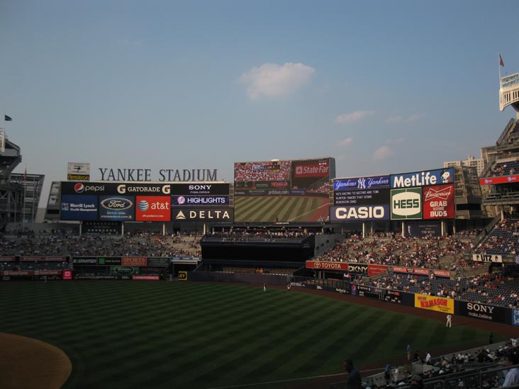 Pregame, New York Yankees vs. Boston Red Sox (Section 214), Yankee Stadium, The Bronx, June 7, 2011