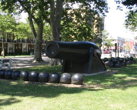 Parrott Cannon, John Paul Jones Park, Bay Ridge, Brooklyn