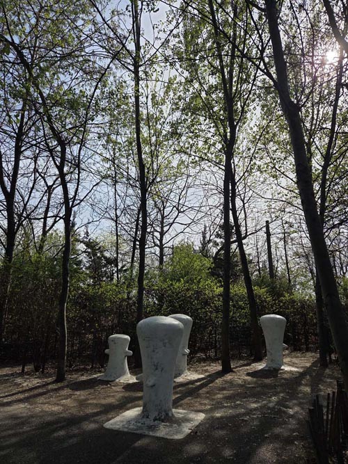 Bollards, Pier 3, Brooklyn Bridge Park, Brooklyn, April 16, 2026