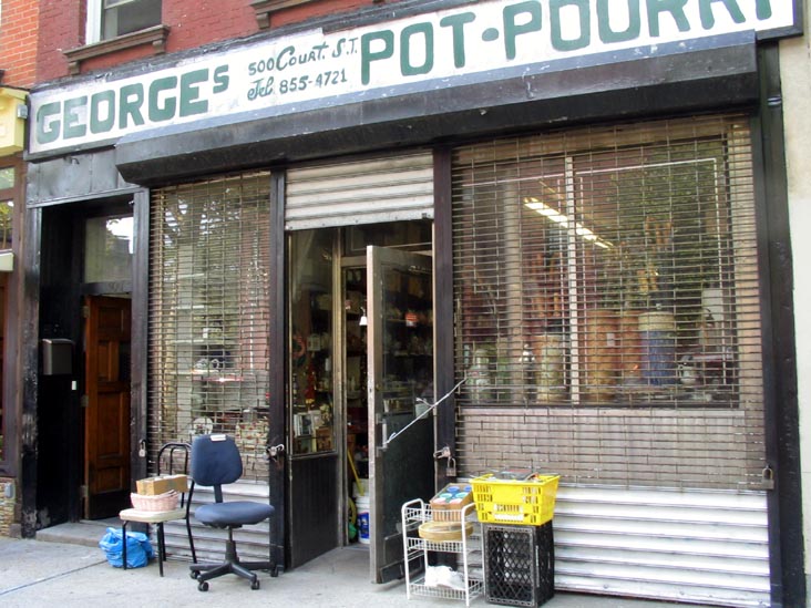 George's Pot-Pourri, 500 Court Street, Carroll Gardens, Brooklyn