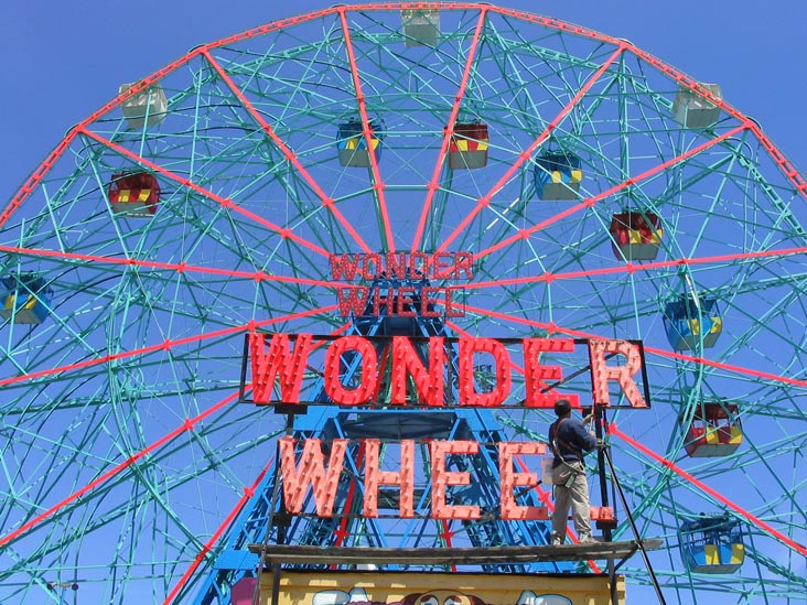 Deno's Wonder Wheel Amusement Park, Coney Island, Brooklyn, May 20, 2004