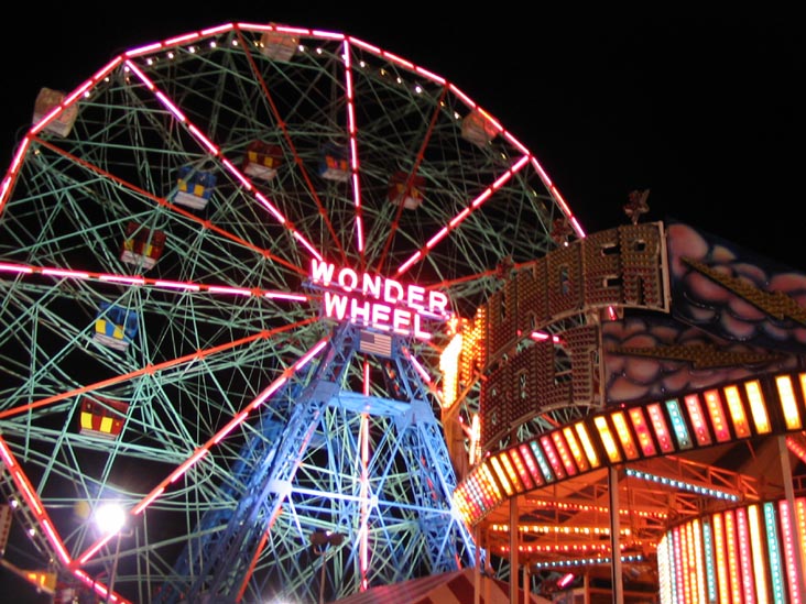 Wonder Wheel and Thunder Bolt, Coney Island, Brooklyn, July 9, 2004