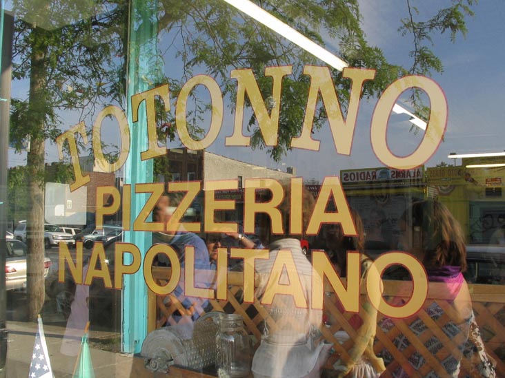 Totonno's, 1524 Neptune Avenue, Coney Island, Brooklyn