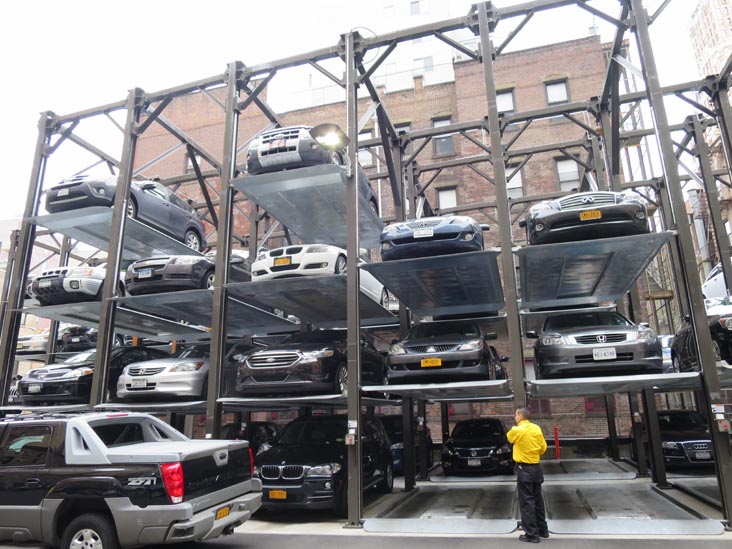 Edison Parkfast, 92 Livingston Street, Downtown Brooklyn, May 16, 2014