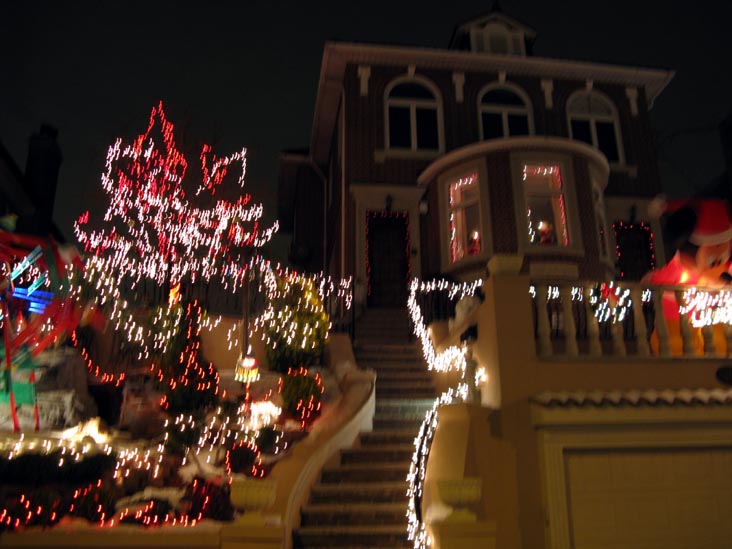 Dyker Heights Christmas Lights, Dyker Heights, Brooklyn, December 23, 2008