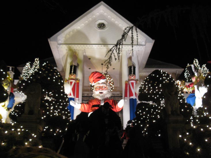 Dyker Heights Christmas Lights, Dyker Heights, Brooklyn, December 23, 2011